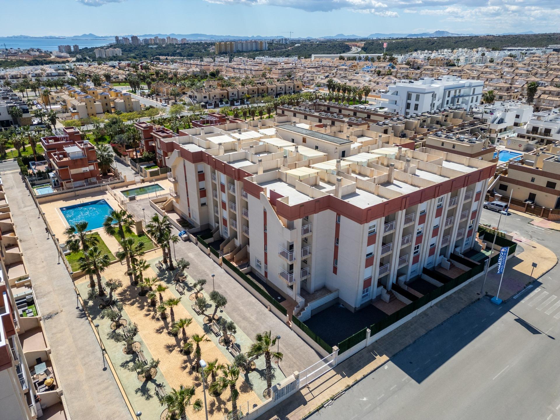 renovated-residential-complex-in-lomas-de-cabo-roig-renovated-apartments-orihuela-costa-06