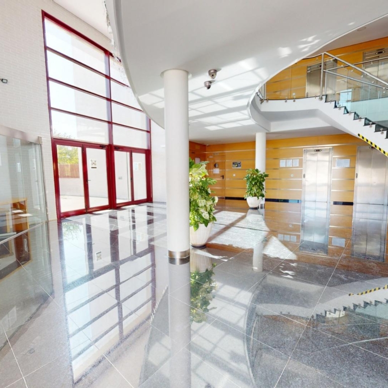 780