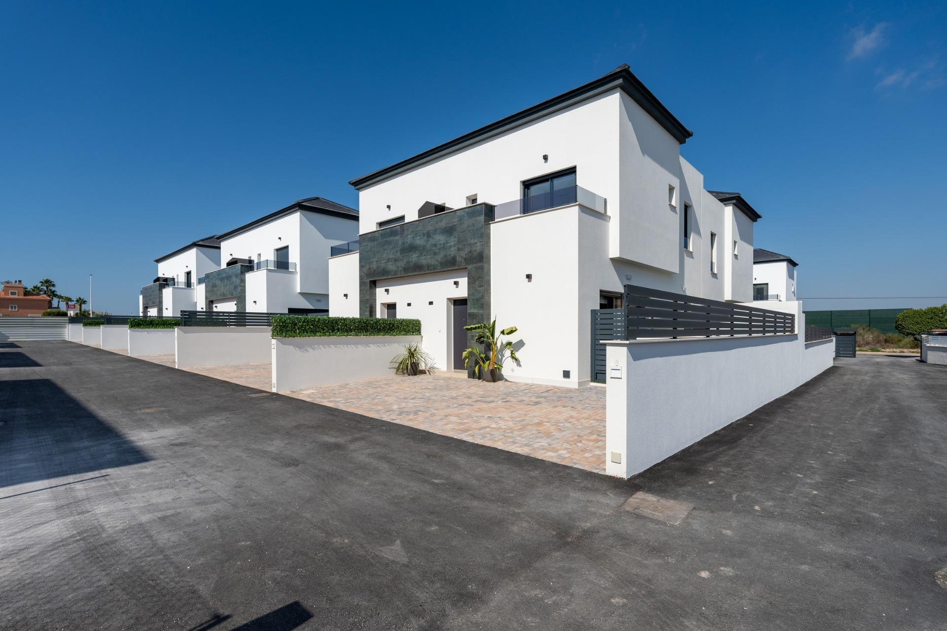 quad-house-in-gran-alacant-n6063-gran-alacant-01 quad house gran alacant