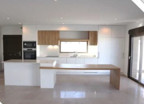 486