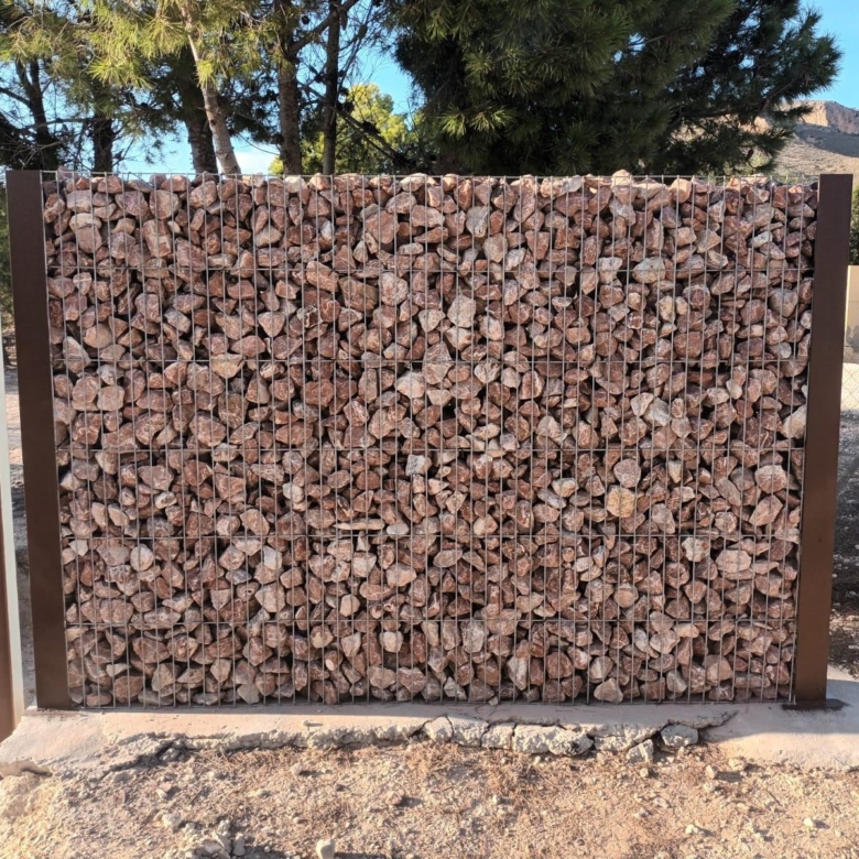 780
