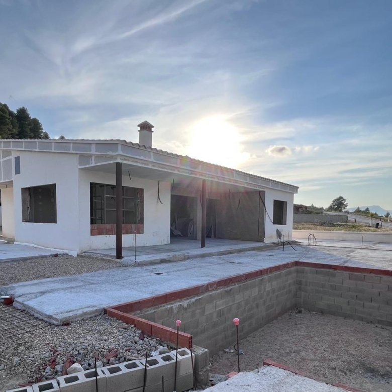 780