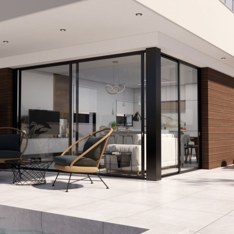 780