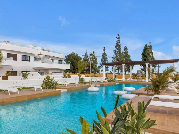 penthouse los alcazares