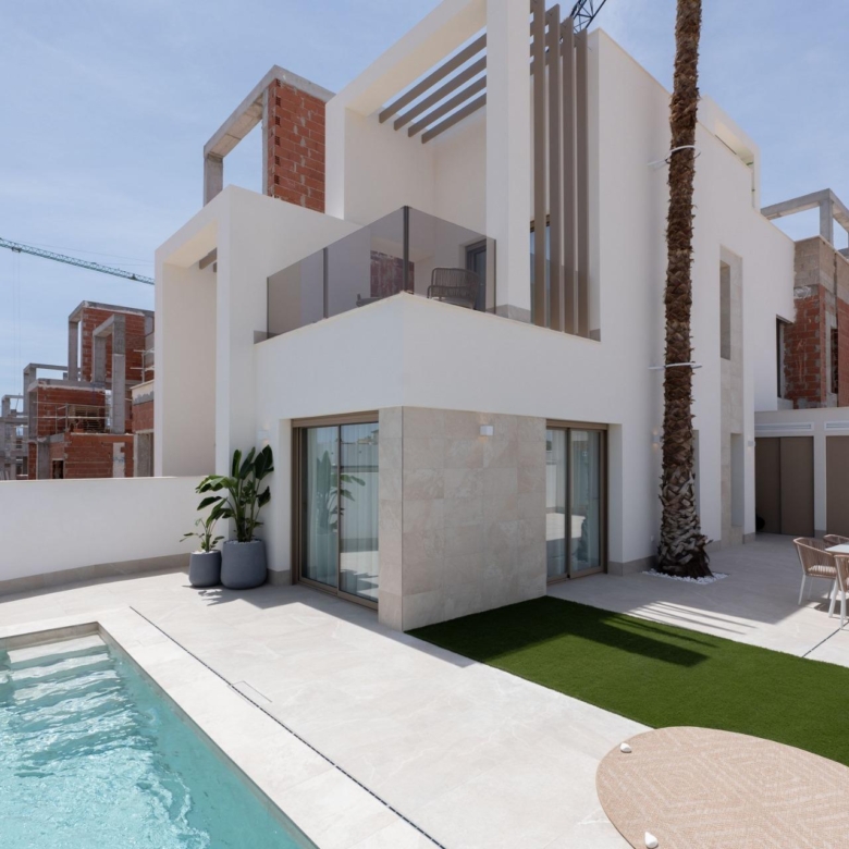 780